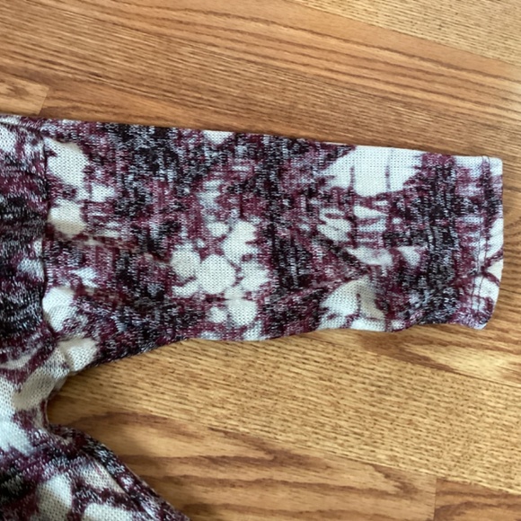 Front of Closet Maroon, Black & Cream Lightweight Semi Sheer Knit Tunic 3X - Picture 3 of 5